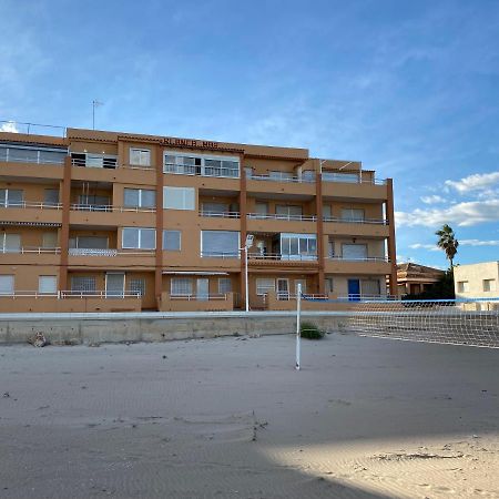 Beachfront And Bright Apartment Mareny Barraquetas Esterno foto